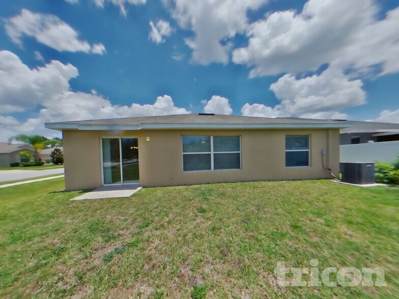 Building Photo - 11046 Standing Stone Dr