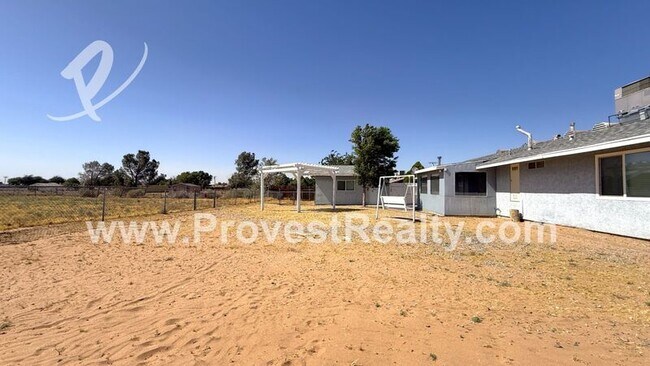 Building Photo - 12406 Pawnee Rd