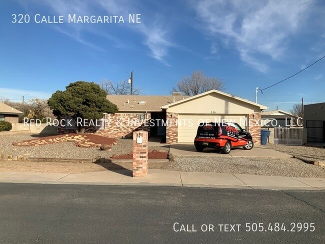 Primary Photo - 320 Cll Margarita NE