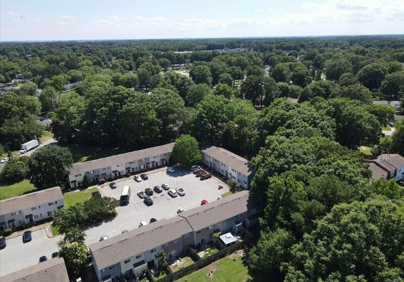 Building Photo - 155 Delmar Ln