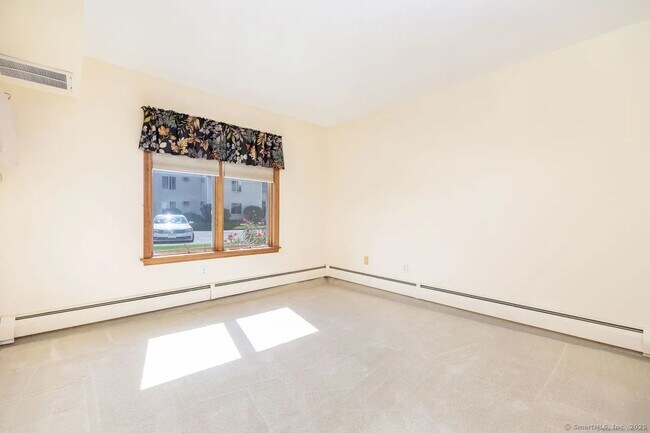 Building Photo - 46 Millbrook Ct