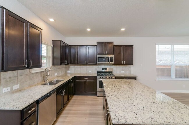 Building Photo - 13514 Petty Run