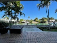 Building Photo - 2133 Calais Dr