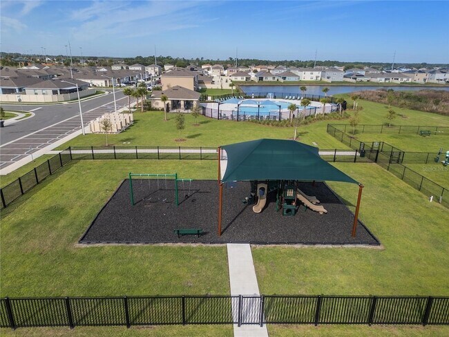 Building Photo - 3181 Viceroy Ct