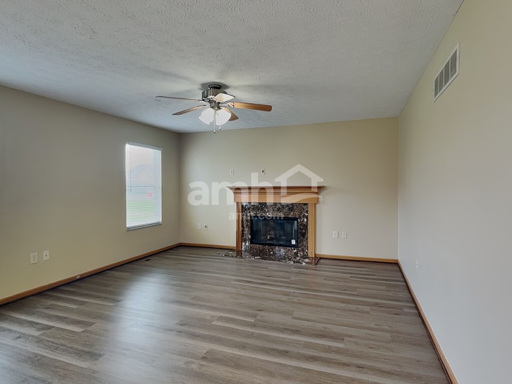 Building Photo - 4284 Promenade Ave