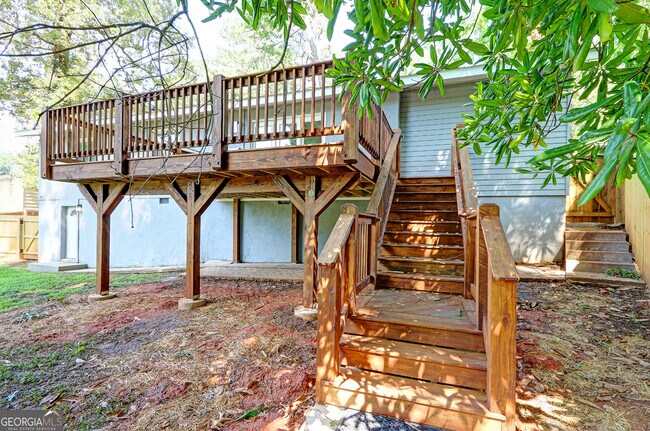 Building Photo - 4985 Crowe Dr SE