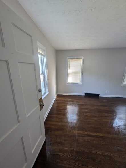 Entry to Living Room - 4488 W 150th St