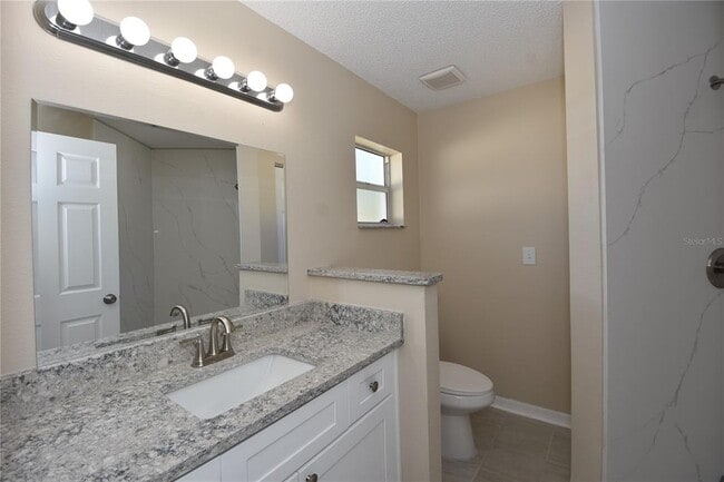 Building Photo - 6 Seckel Ct