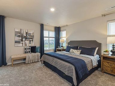 Building Photo - 856 NE Larkspur Ave