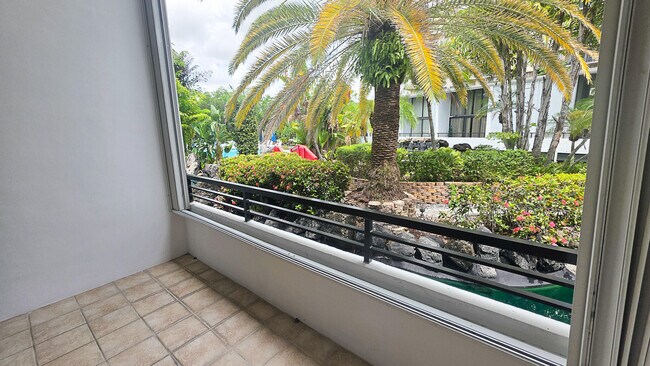 Building Photo - 3589 S Ocean Blvd