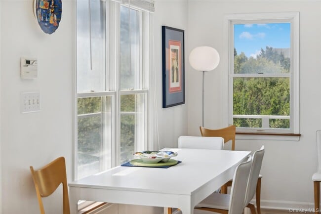 Building Photo - 846 Dune Rd