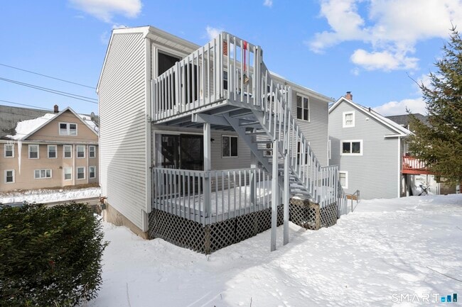 Building Photo - 35 Woodlawn Ave