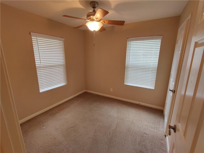 Building Photo - 300 Wilmes Dr
