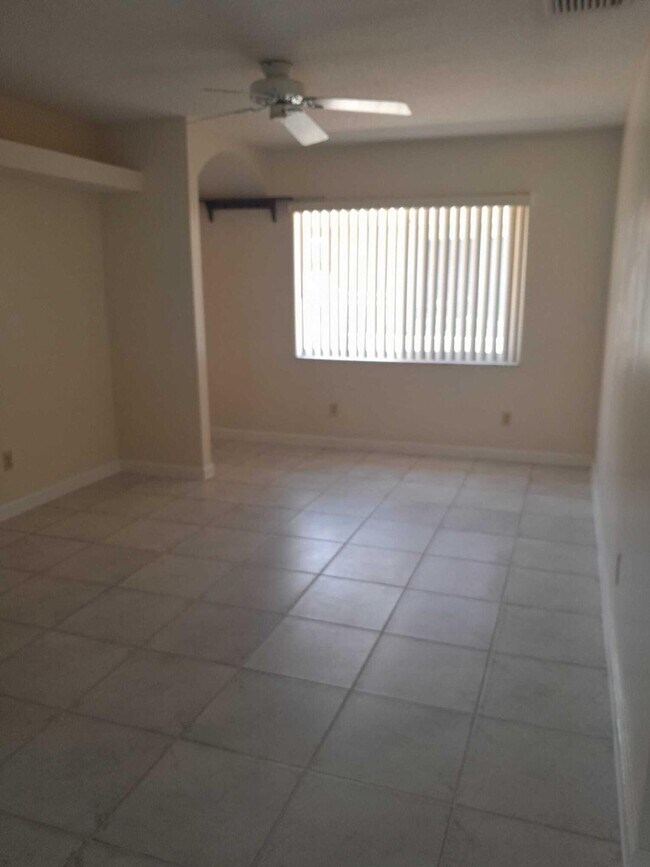 Building Photo - 14063 Wellington Trace