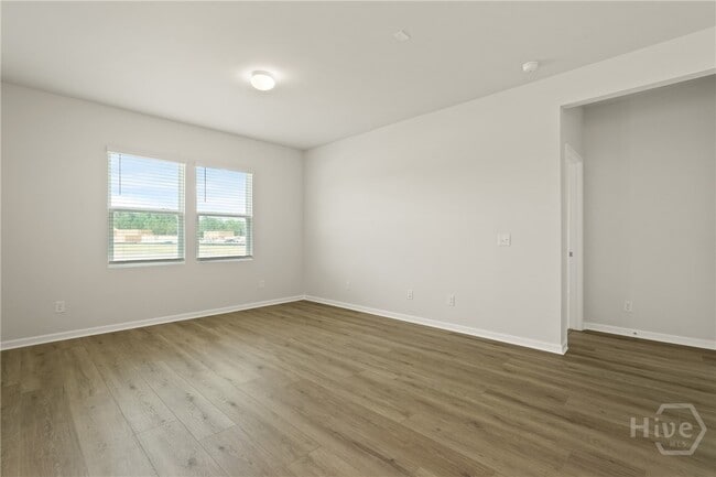 Building Photo - 251 Shade Tree Dr