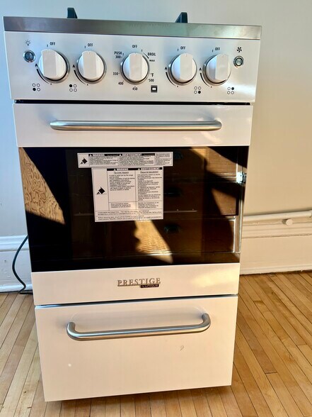 Building Photo - 244 Cleveland Ave S