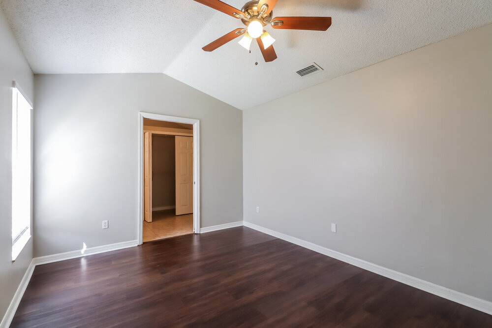 Building Photo - 6713 Summer Cove Dr