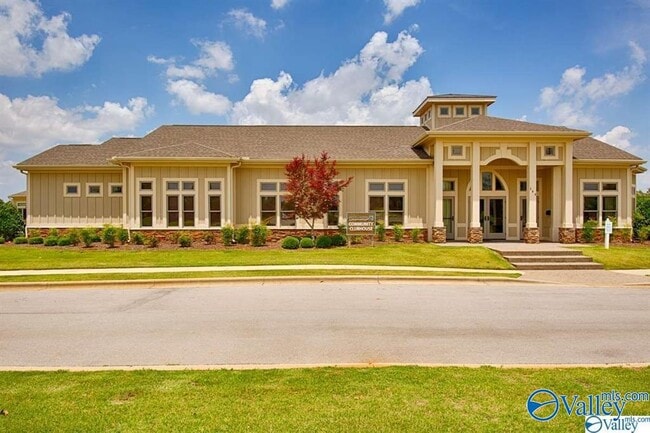 Building Photo - 403 Falls Pointe
