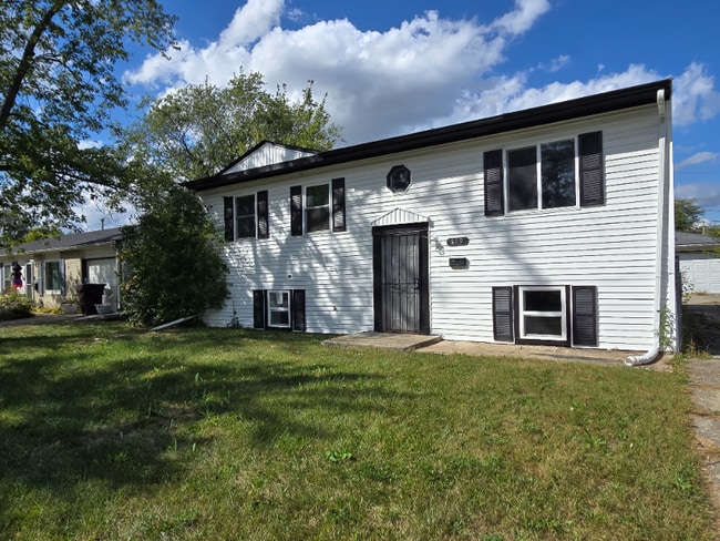 Building Photo - 619 Brookline St