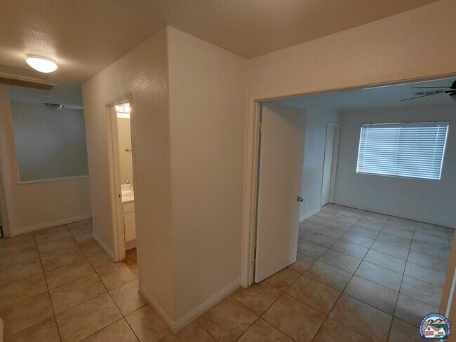 Building Photo - 195 Vallecito Ct