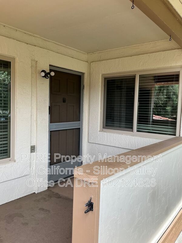 Building Photo - 5387 Colony Green Dr