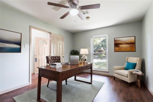 Building Photo - 5402 Sheraton Oaks Dr