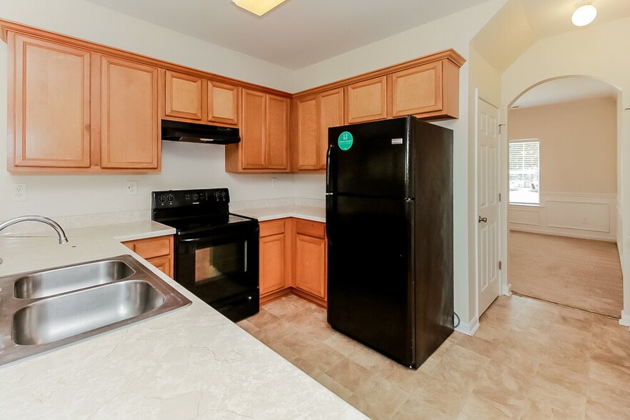 Building Photo - 7698 Overlook Bend