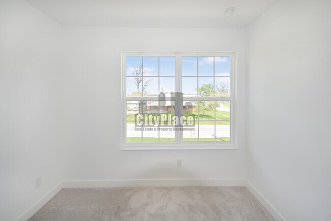 Building Photo - 6574 Halsey St