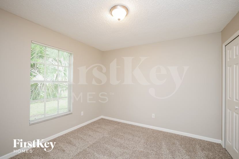 Building Photo - 415 Calhoun St