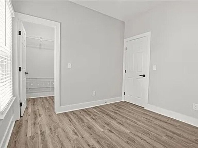 Building Photo - Stylish 4bd/2ba Renovated Rental with Fenced Yard in Growing Westside Neighborhood