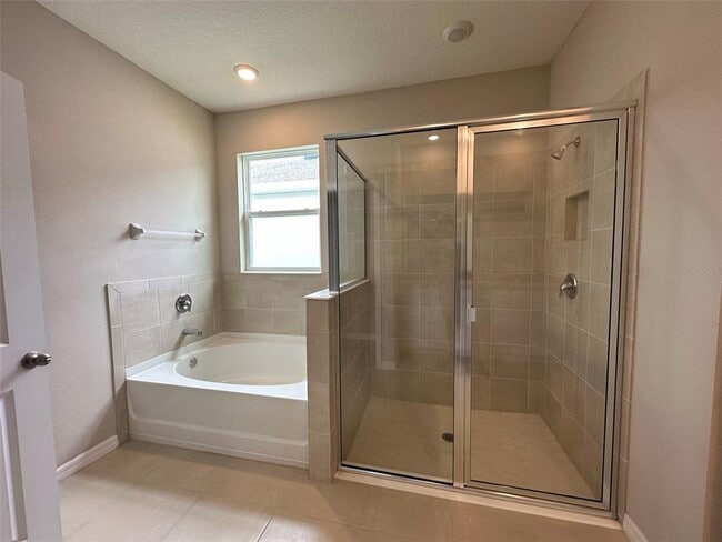 Building Photo - 12456 Nantahala Run