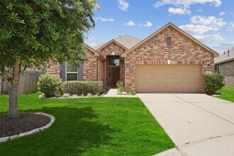 Building Photo - 3007 Meadow Prairie St