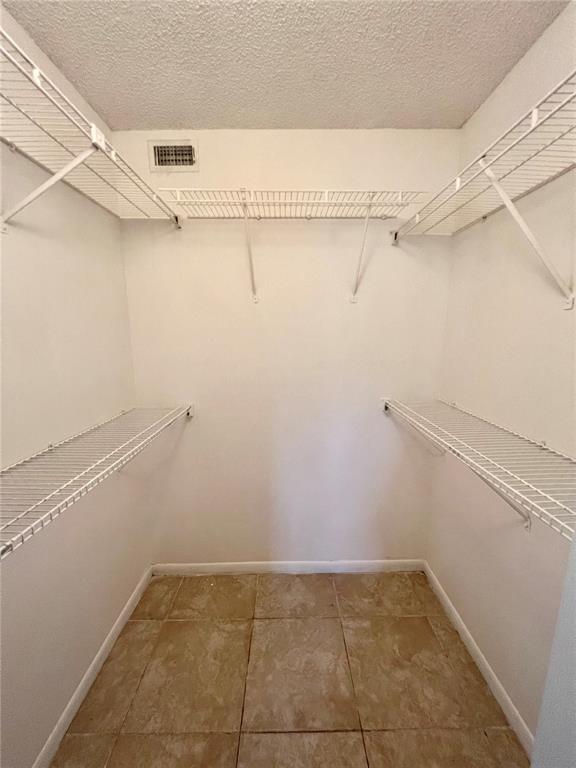 Building Photo - 10131 W Sunrise Blvd