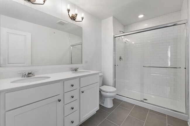Building Photo - 1548 Slade Wy
