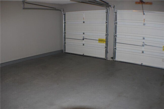 Building Photo - 437 Darter Dr NW