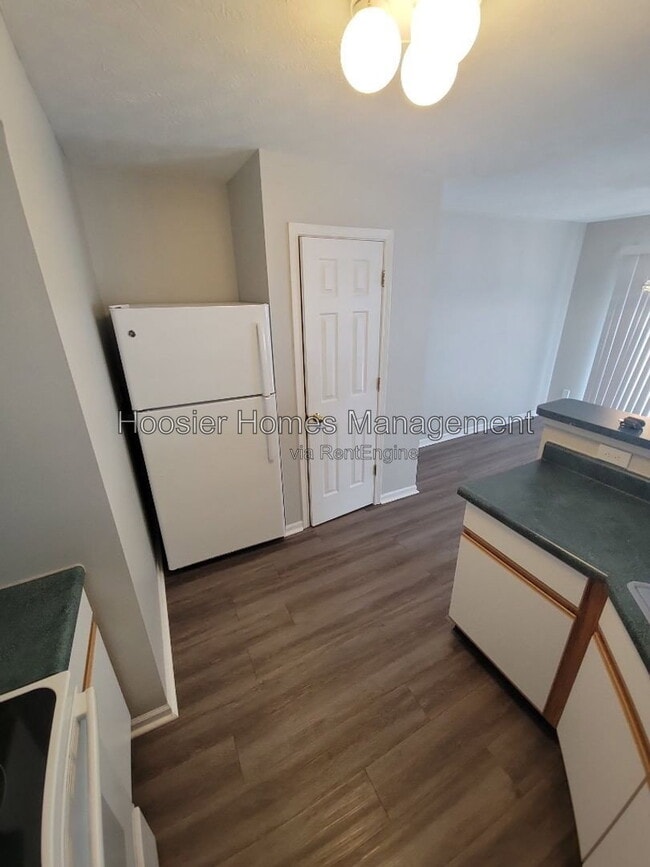 Building Photo - 1563 Brookfield Cir