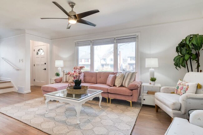 Building Photo - 16904 Invermere Ave