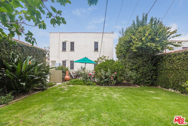 Building Photo - 1222 S Highland Ave