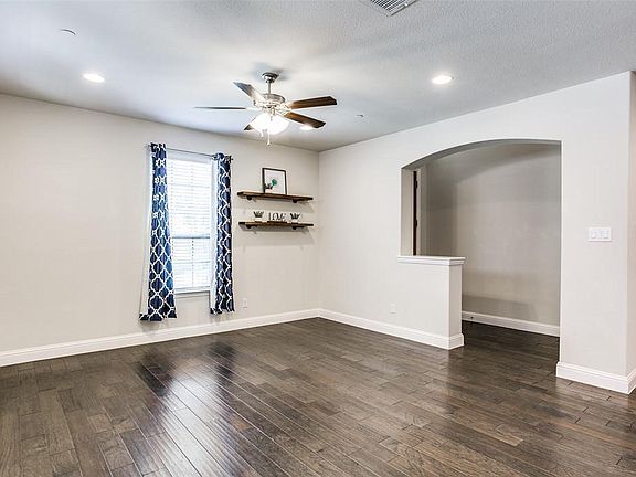 Building Photo - 4654 Rhett Ln