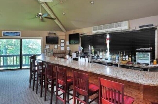 Building Photo - 392 Whimbrel Ln