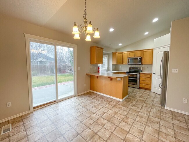 Building Photo - 4110 E Hayseed Ct