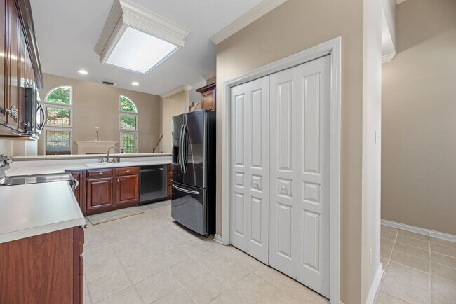 Building Photo - Beautiful 3 bedroom condo in Farragut!