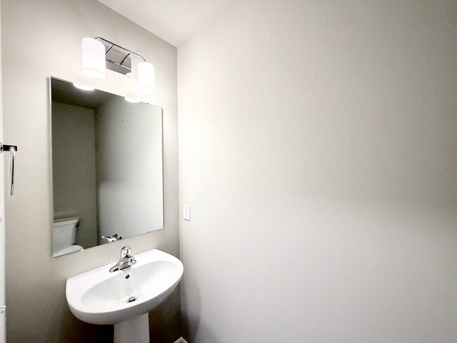 Building Photo - 10120 Mosaic Way