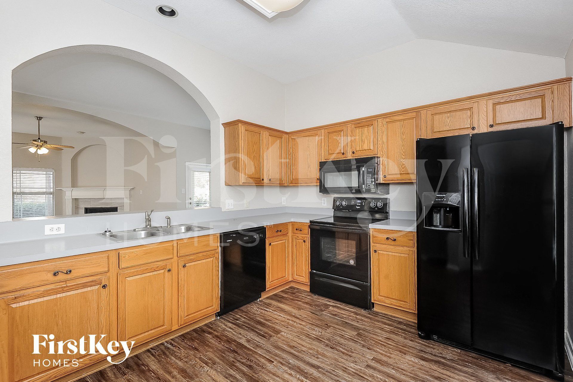 Building Photo - 2508 Esquire Dr