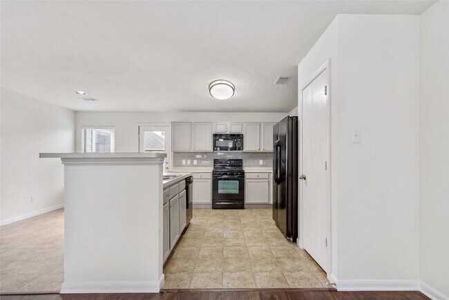 Building Photo - 29214 Legends Valley Dr