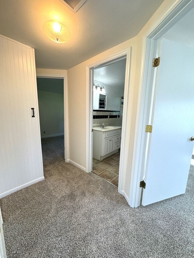 Building Photo - Cutie Brick Ranch