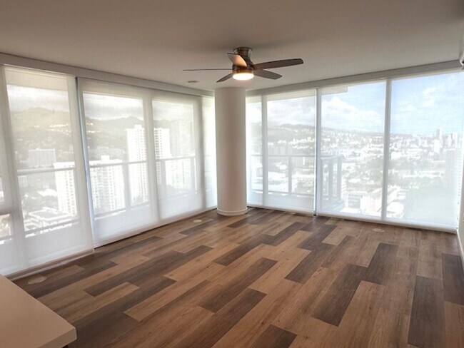 Building Photo - The Park on Keeaumoku, New, Prime Location...