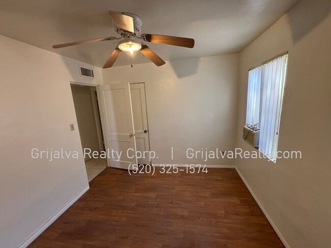 Building Photo - Cute 2 Bedroom House for Rent - Close to Reid Park  (22nd St/Tucson)