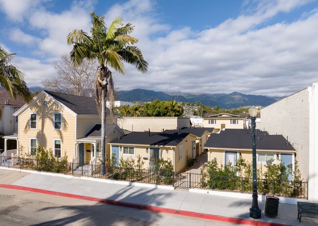 Building Photo - Studio - Downtown Santa Barbara