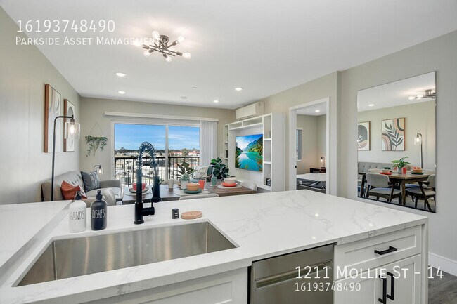 Building Photo - 1211 Mollie St